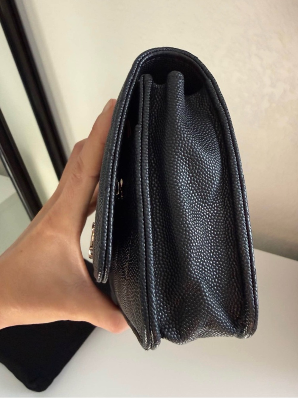 CHANEL Black Quilted Crossbody Wallet with Champagne Gold CC - Picture 5 of 11